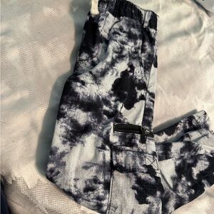 Boys Sz 6 Black and White Tie-Dye Cargo Pants with Pockets. Fun, cool trendy!